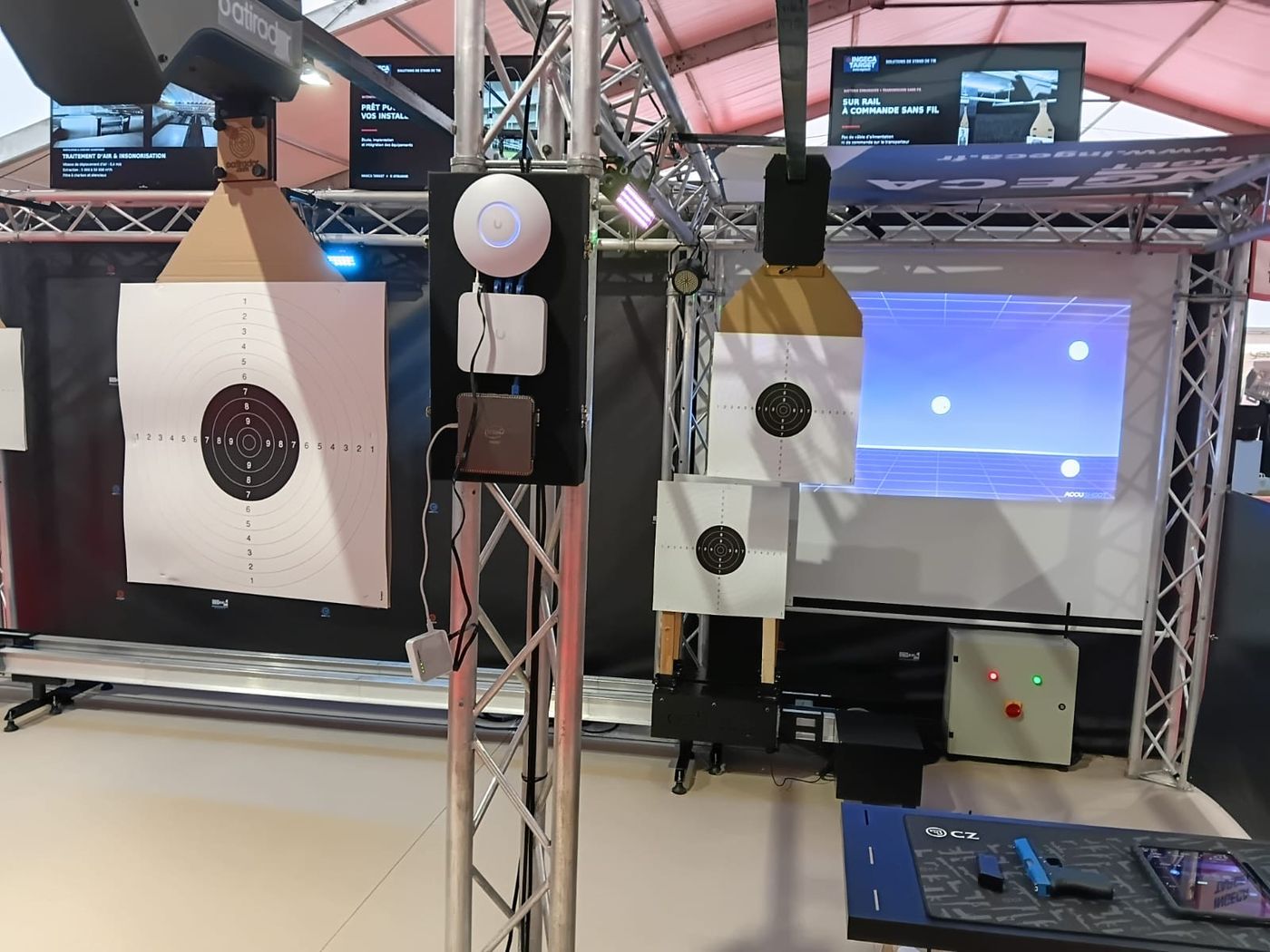 Stand INGECA TARGET au salon Tirexpo : rameneurs de cible sans fil et simulateur de tir